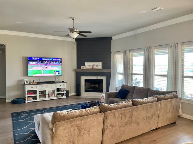 4223 Waterstone Estates Drive, Mckinney, TX 75071