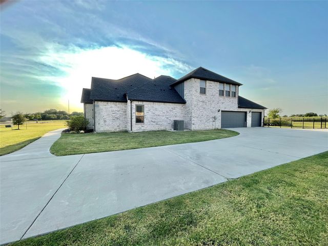 4223 Waterstone Estates Drive, Mckinney, TX 75071