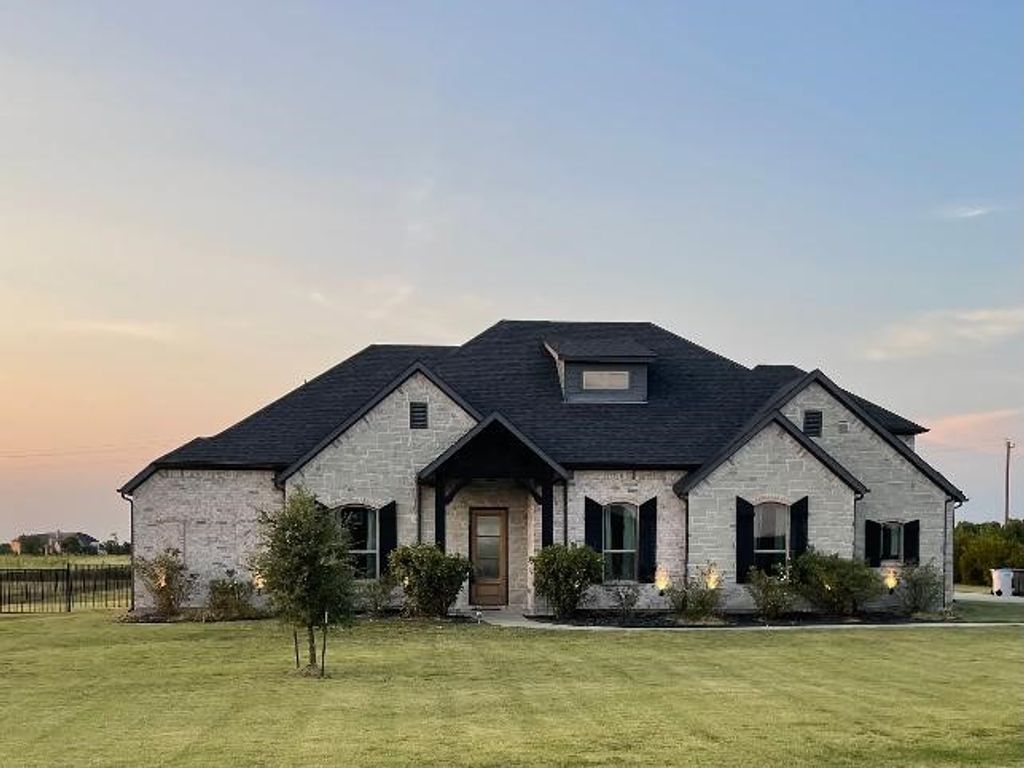 4223 Waterstone Estates Drive, Mckinney, TX 75071