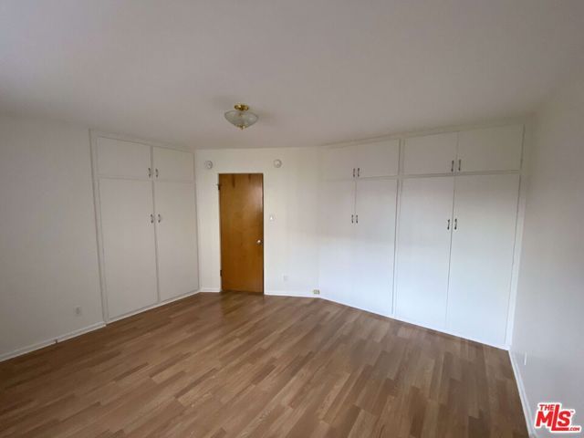 1743 N Edgemont Street 3, Los Angeles, CA 90027