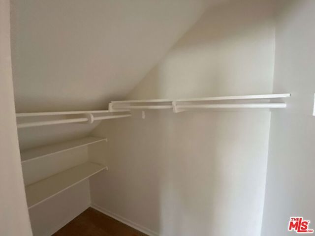 1743 N Edgemont Street 3, Los Angeles, CA 90027