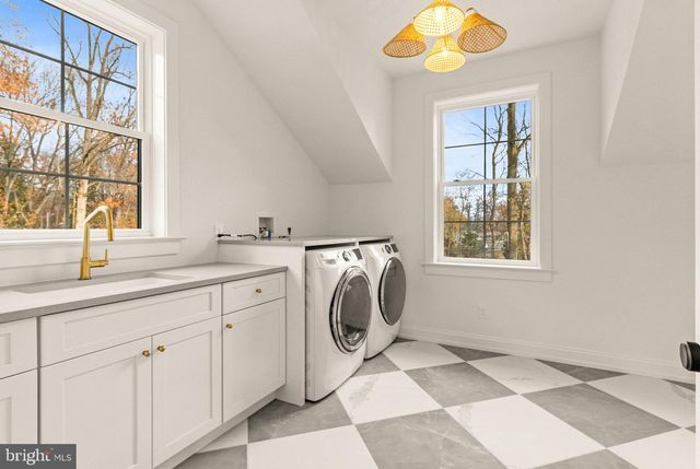 1441 BERWYN PAOLI RD, Paoli, PA 19301