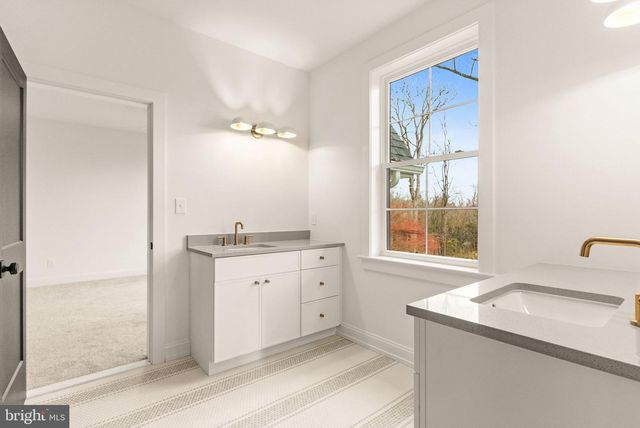 1441 BERWYN PAOLI RD, Paoli, PA 19301