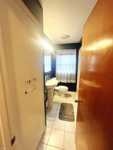 29219 Joan St Street, Saint Clair Shores, MI 48081