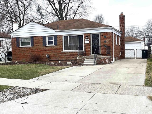 29219 Joan St Street, Saint Clair Shores, MI 48081