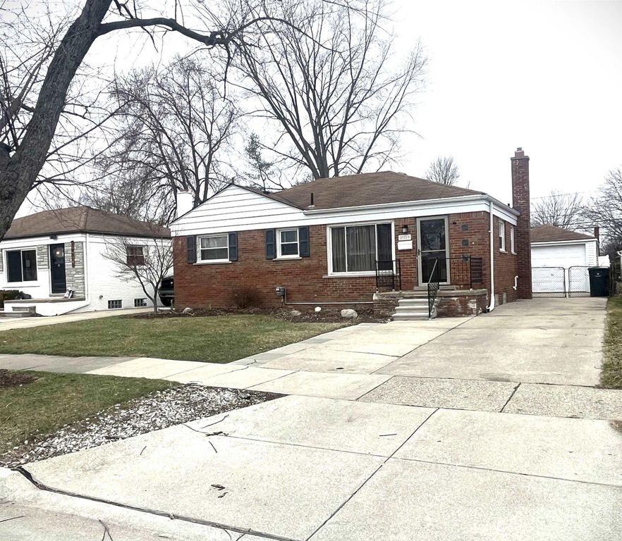 29219 Joan St Street, Saint Clair Shores, MI 48081