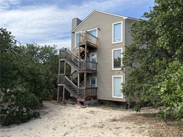 9601 9th View St Apt 204, Norfolk, VA 23503