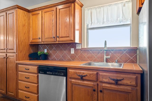 19754 County Road 818, Farmersville, TX 75442