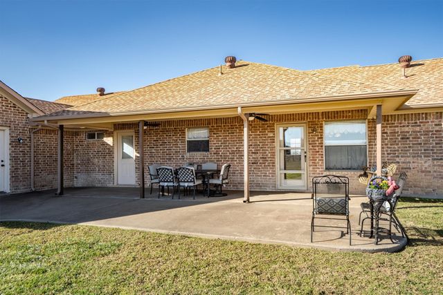 19754 County Road 818, Farmersville, TX 75442