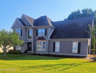 1611 Hollister Drive, Alcoa, TN 37701
