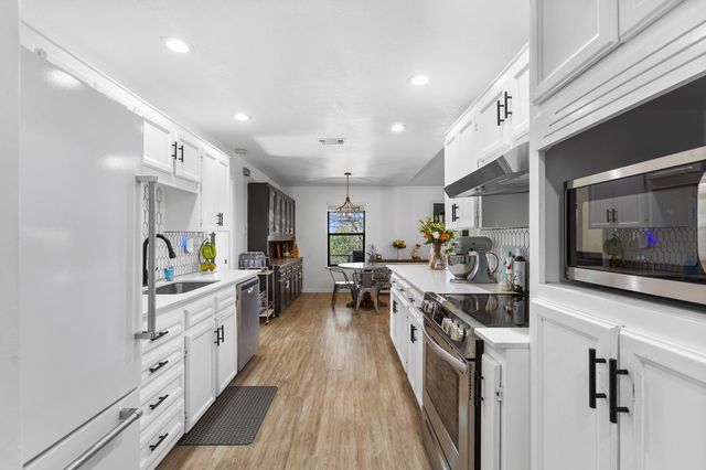 494 County Road 4813 RD, Copperas Cove, TX 76522