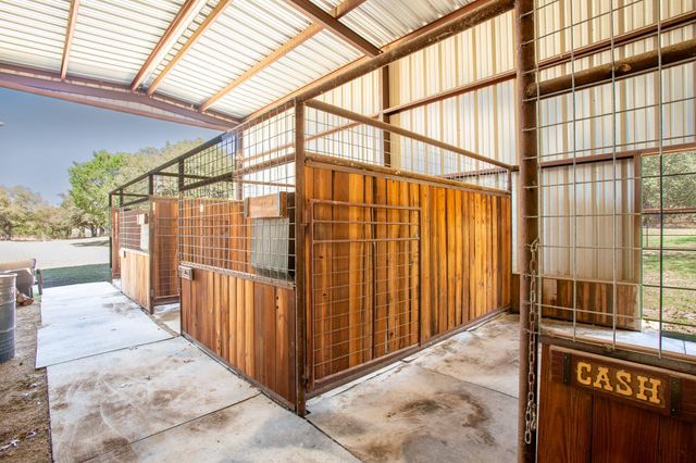 494 County Road 4813 RD, Copperas Cove, TX 76522