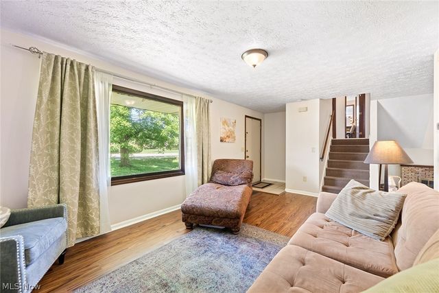 1140 E Maple Street, North Canton, OH 44720
