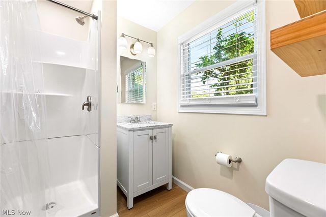 1140 E Maple Street, North Canton, OH 44720