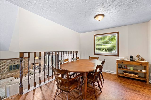 1140 E Maple Street, North Canton, OH 44720