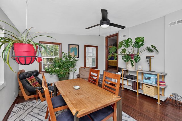 1311 E 33rd Court, Des Moines, IA 50317