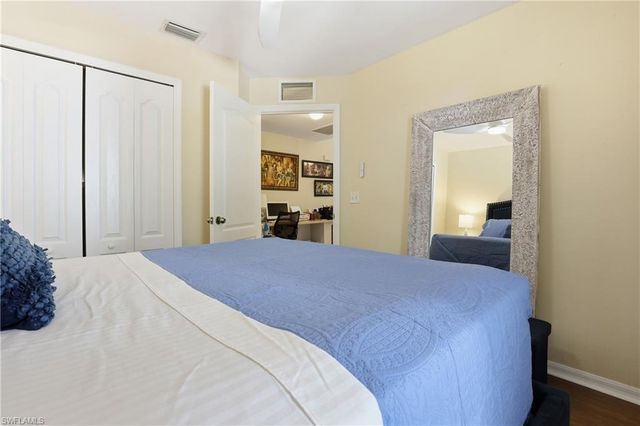 2207 NE 28th ST, Cape Coral, FL 33909