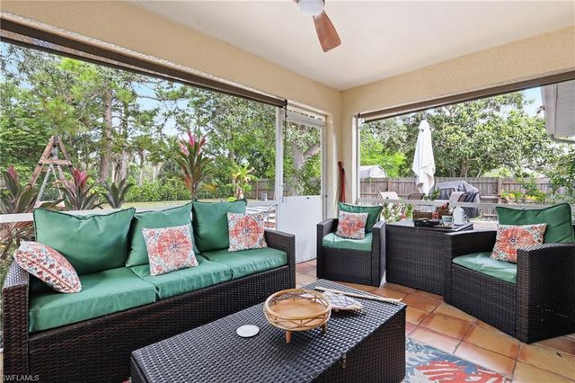 2207 NE 28th ST, Cape Coral, FL 33909