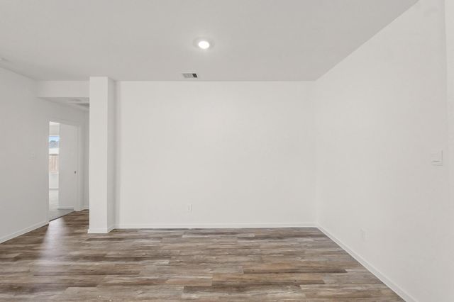 553 Wax Myrtle Way, Hockley, TX 77447