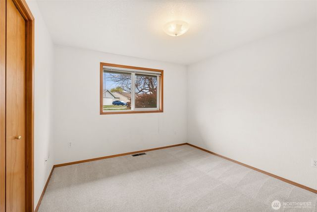 5510 44th Court SE, Lacey, WA 98503