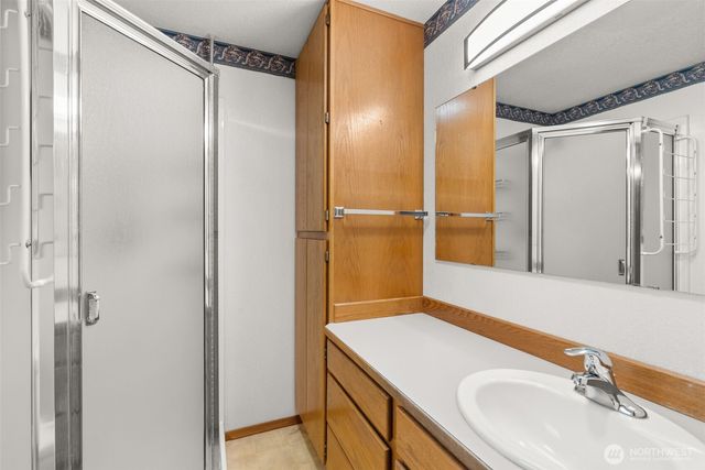 5510 44th Court SE, Lacey, WA 98503