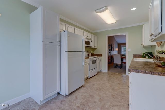 3394 Garden Road, Burlington, NC 27215