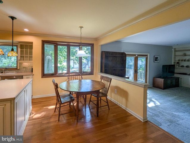 530 PERKIOMEN AVE, Lansdale, PA 19446