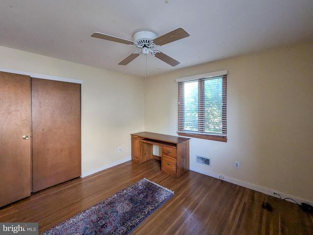 530 PERKIOMEN AVE, Lansdale, PA 19446