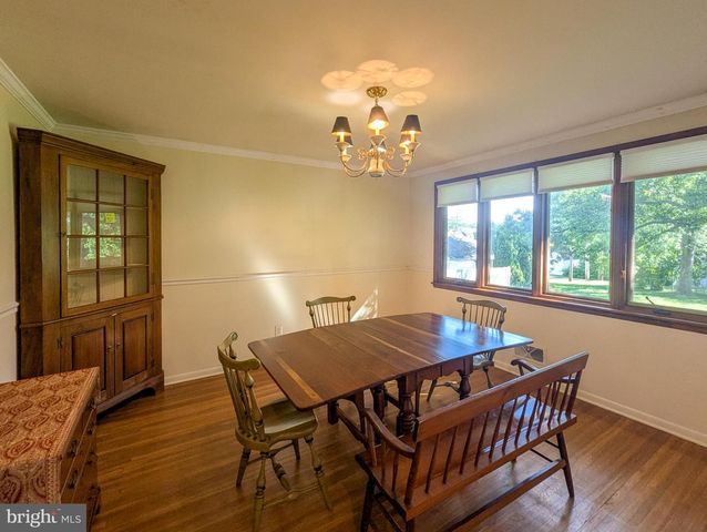 530 PERKIOMEN AVE, Lansdale, PA 19446