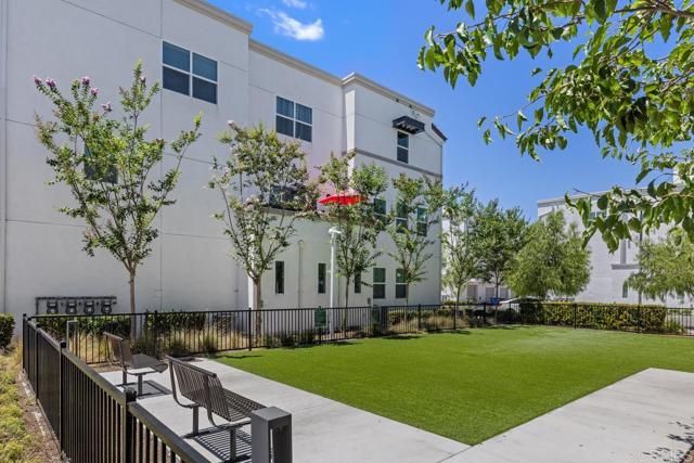 2040 Mindoro Lane 4, Chula Vista, CA 91915