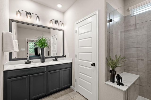 7067 Silverleaf Oak Street, Conroe, TX 77304