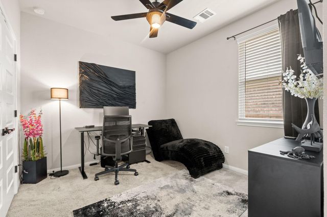 7067 Silverleaf Oak Street, Conroe, TX 77304