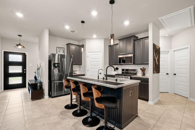 7067 Silverleaf Oak Street, Conroe, TX 77304