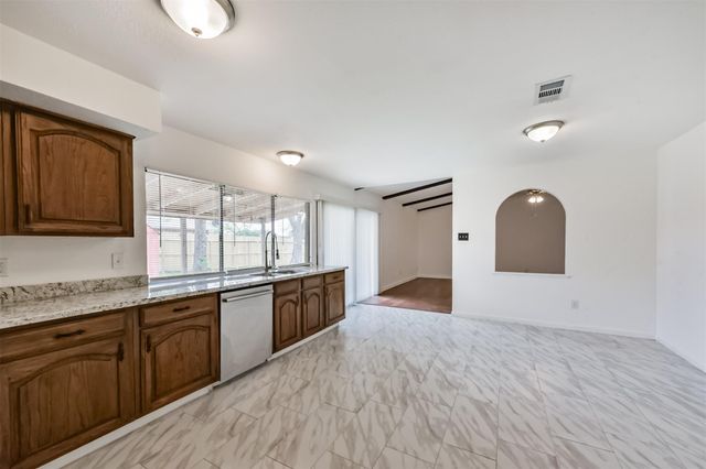 5402 Dunnethead Drive, Houston, TX 77084