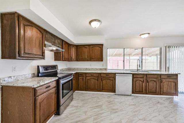 5402 Dunnethead Drive, Houston, TX 77084