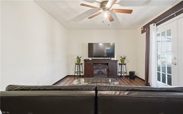 5329 Silvey DR, Norfolk, VA 23502