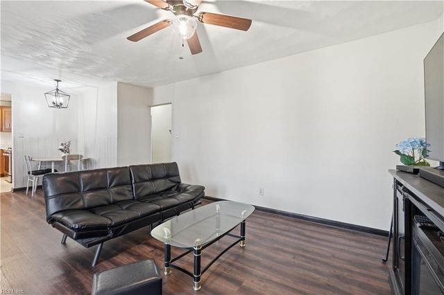 5329 Silvey DR, Norfolk, VA 23502