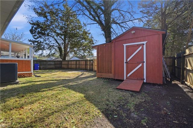 5329 Silvey DR, Norfolk, VA 23502