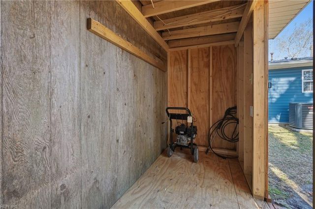 5329 Silvey DR, Norfolk, VA 23502