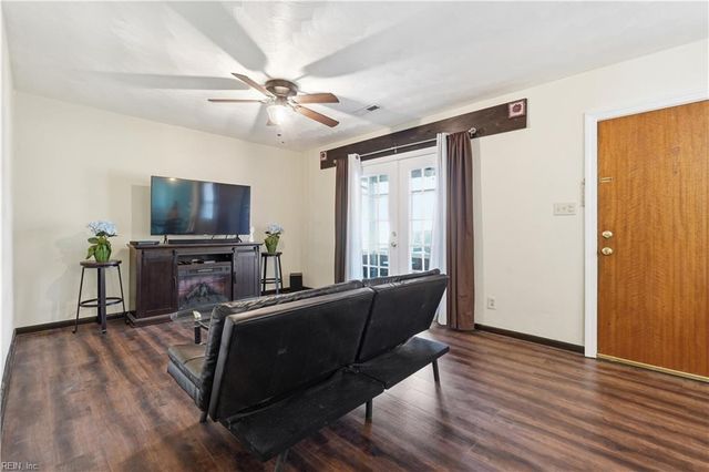 5329 Silvey DR, Norfolk, VA 23502