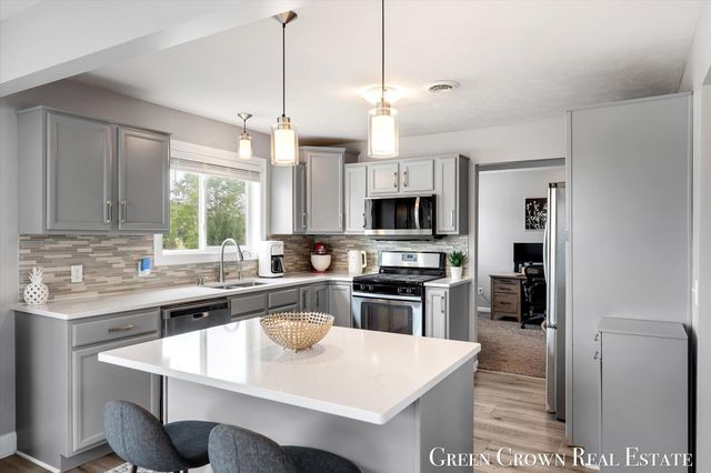 319 Eagle Drive, Caledonia, MI 49316