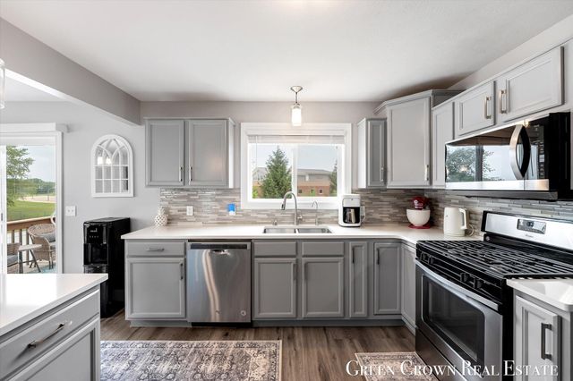 319 Eagle Drive, Caledonia, MI 49316
