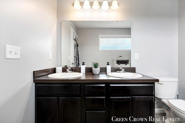319 Eagle Drive, Caledonia, MI 49316