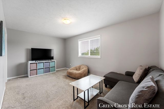 319 Eagle Drive, Caledonia, MI 49316