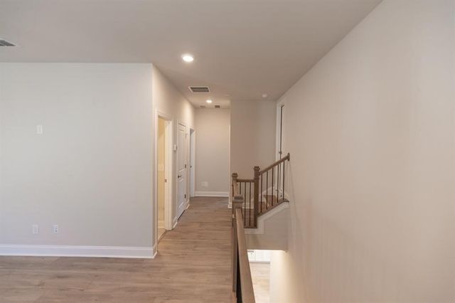 1010 Eastman Court, Hoschton, GA 30548