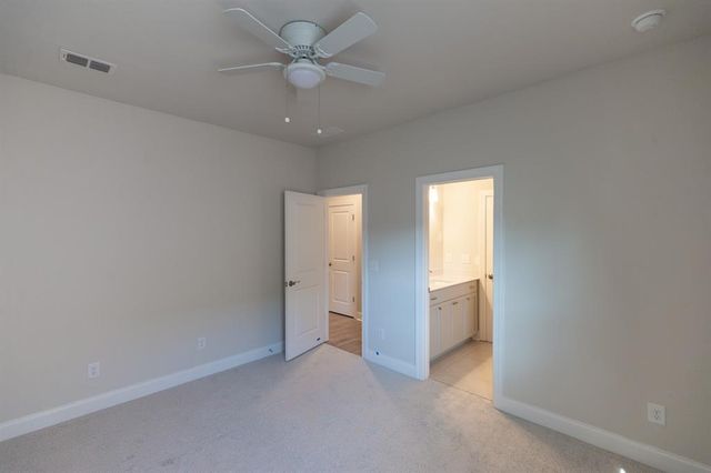 1010 Eastman Court, Hoschton, GA 30548
