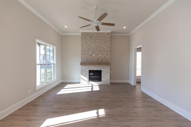 1010 Eastman Court, Hoschton, GA 30548