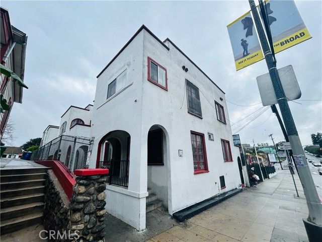 1534 W Temple, Los Angeles, CA 90026