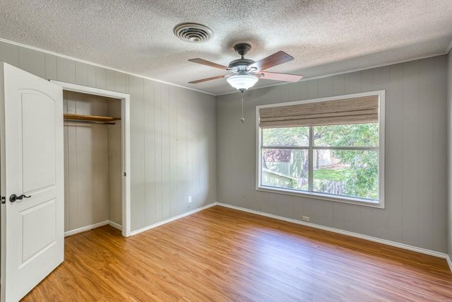 207 Princess Terrace, Sunrise Beach, TX 78643