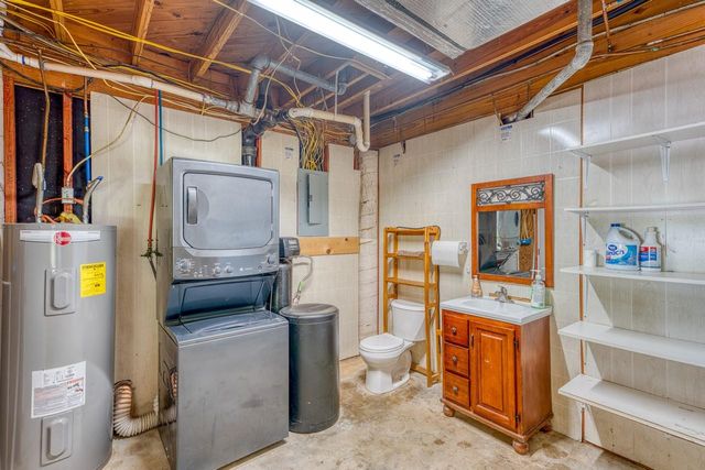 207 Princess Terrace, Sunrise Beach, TX 78643